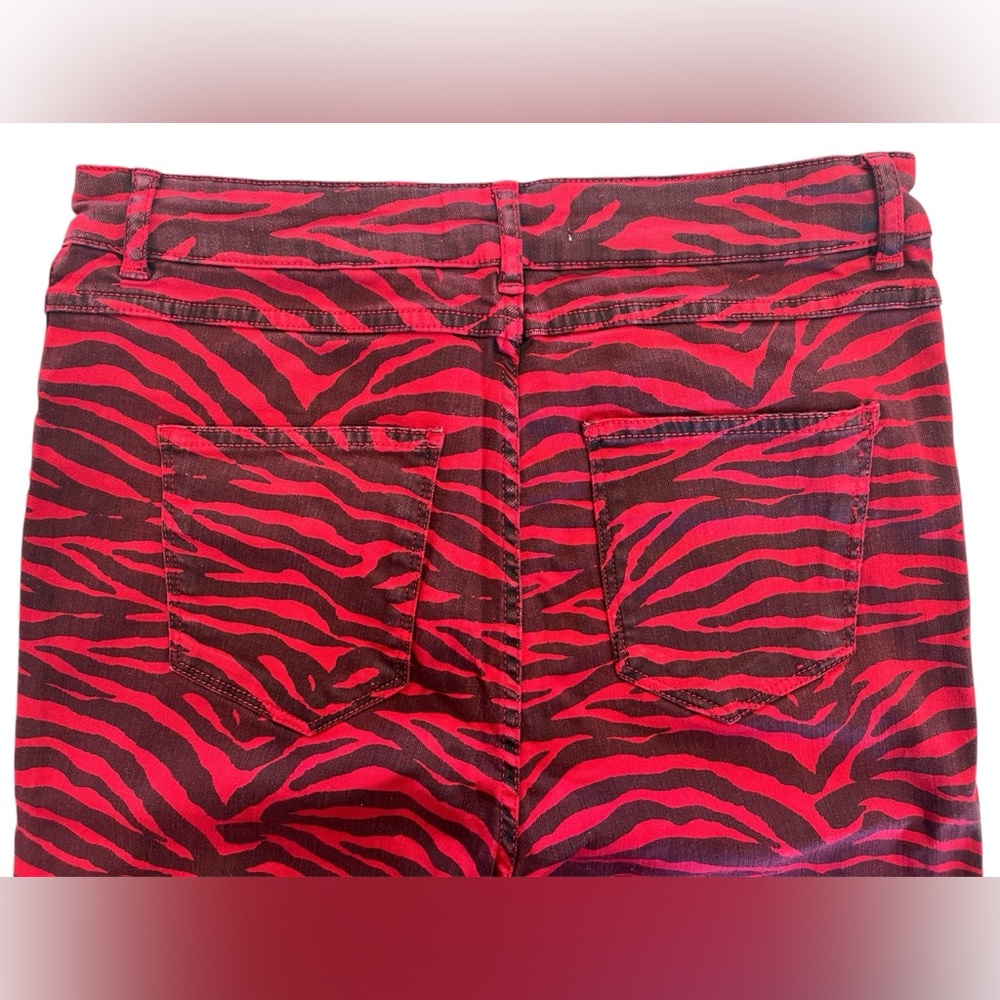 Zara Women’s Red and Black Zebra Print Skinny Ankle Length Jeans SZ 12 - Picture 4 of 7